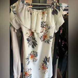 Size M dress